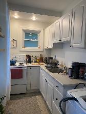1 bed, 1 bath apt for Dec 1st-Parking incl-$1700/mth Hintonburg - Photo 2