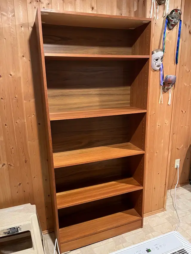 Bookshelf
