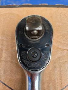 Mac Tools VR15PA 1/2' Drive PEAR Head Ratchet Red Handle 30 Toot - Photo 5