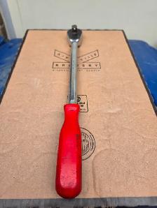 Mac Tools VR15PA 1/2' Drive PEAR Head Ratchet Red Handle 30 Toot - Photo 6