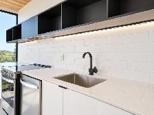 123 James Ave - 2Bed 1Bath - Photo 2