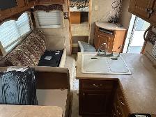 Camper fifth wheel trailer 32’ 2007 Dutchman Colorado by THOR - Photo 4