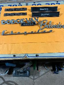 Mopar emblems