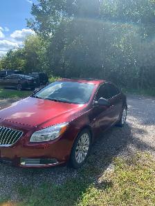 2011 buick regal 43,000kms - Photo 4