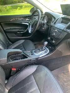 2011 buick regal 43,000kms - Photo 6