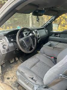 4X4 still up for grabs, need gone asap as no place to park it - Photo 3