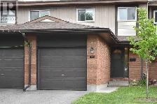 Nov 1 - 3 Bed 2.5 Bath 1 Den 1 Garage Town Kanata EOM School