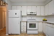 Nov 1 - 3 Bed 2.5 Bath 1 Den 1 Garage Town Kanata EOM School - Photo 3