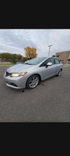 Honda Civic 2013 LX - Photo 2