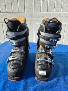 Downhill Ski Boots