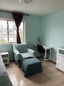 Spacious Extra Large Room for Rent - Photo 4