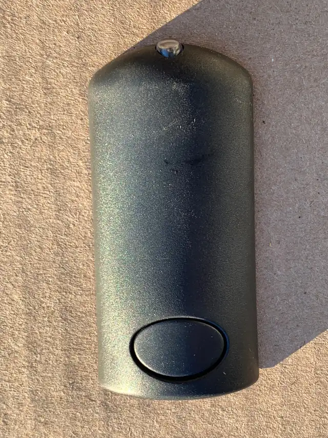 Directed Electronics 2 way antenna with LED.  Model 6826T.