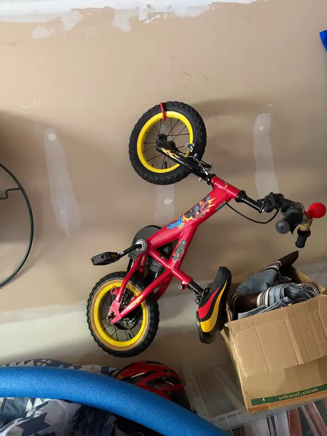 kids bicicle 4/ weells