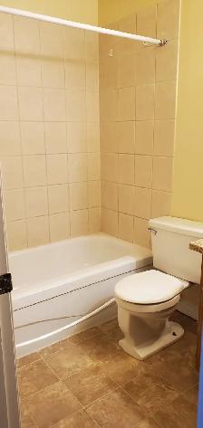 Three bedroom apartment for rent at 2511-109 Street - Photo 7