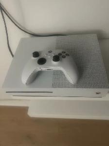 Xbox One S 1TB - Photo 2