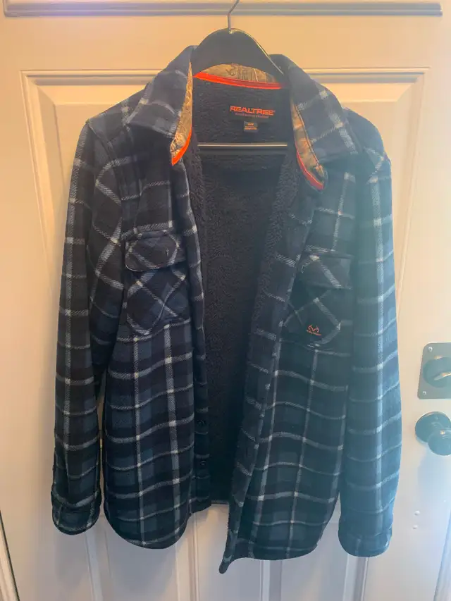REAL TREE MENS PLAID INSULATED JACKET