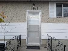 Cozy 1 bed, 1 bath basement suit - Photo 2