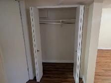 Cozy 1 bed, 1 bath basement suit - Photo 15