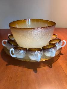 Punch Bowl Set with 14 cups and platter hand-blown art glass - Photo 2