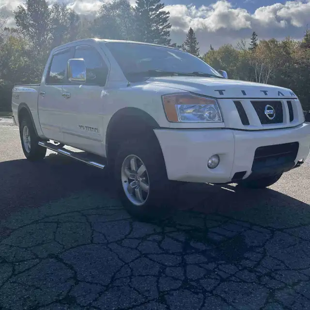 2011 Nissan Titan PRO-4X