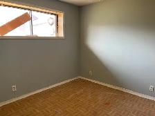 abbeydale basement legal suite 2 bedrm den $1100/m 40 %ut - Photo 9