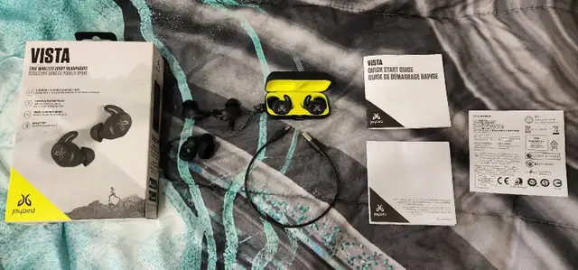 Jaybird Vista True Wireless Bluetooth Sport Waterproof Earbuds