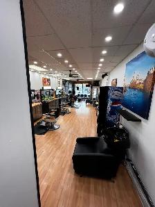 Salon de barbier à vendre / Barbershop for Sale - Laval - Photo 5
