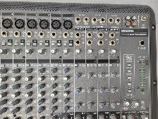 (N9741086) Mackie ONYX 1620 16-Channel Analog Mixer - Photo 4