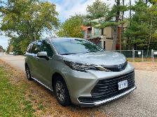 Toyota. Sienna 2021 for  Sale
