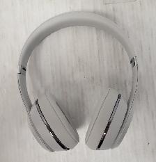 (N94379-10) Beats A1796 Solo3 Wireless Headphones - Photo 2