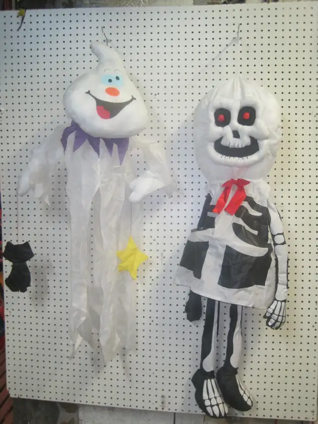 HALLOWEEN GR SQUELETTE GR FANTOME EN NYLON NEUF