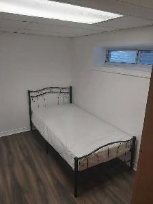 New Room for Rent 10min walk to Sheridan Oakville