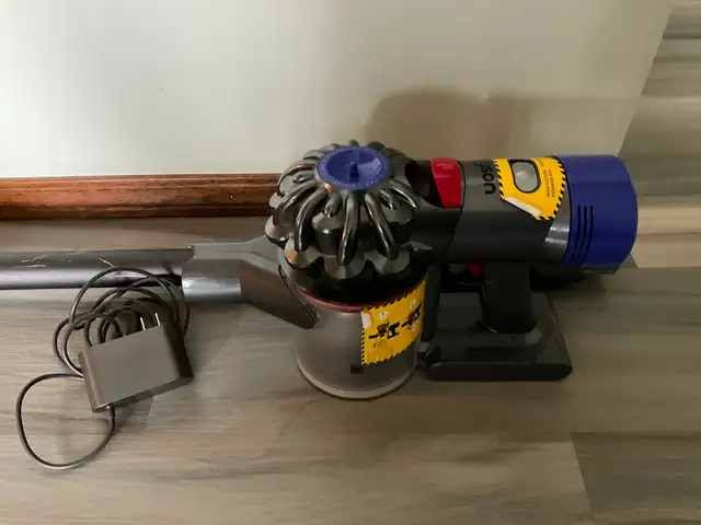 Dyson V7 Battery Powered Vacuum