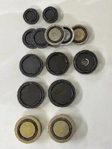 Caterpillar 4 bolt flange covers and hydraulic gauges - Photo 2