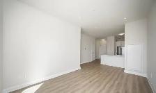 Stouffville PH 2 Bedroom   Den, 2 Bathrooms, 2 Parking - Photo 22