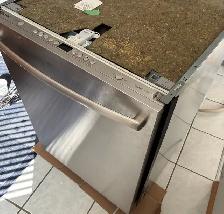 Bosch 800 series dishwasher -Used