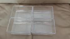 4 CONTENANTS NEUFS EN PLASTIQUE SOLIDE: 5'x3.5'x2' HAUT: $10.00