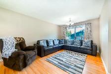 3 Beds 1 Bath - Main Floor House - Photo 3