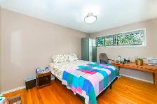 3 Beds 1 Bath - Main Floor House - Photo 10
