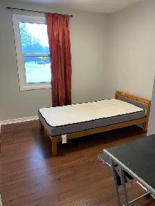 $760 bedroom near Merivale Mall, all inclusive