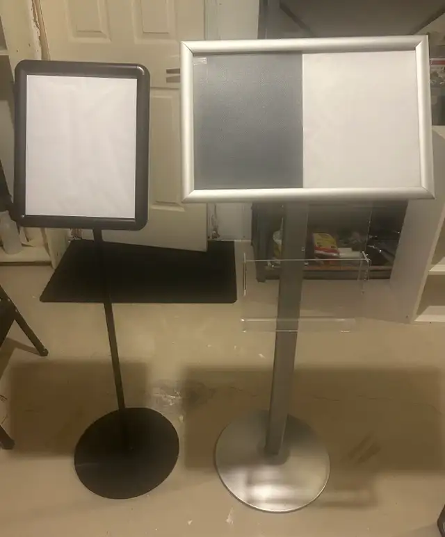 Marketing & Poster Stands
