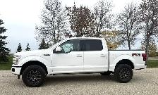 2019 Ford F-150 LARIAT 4X4 CREW FX4 PKG - LOADED LOCAL TRADE - Photo 4