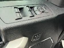 2019 Ford F-150 LARIAT 4X4 CREW FX4 PKG - LOADED LOCAL TRADE - Photo 9