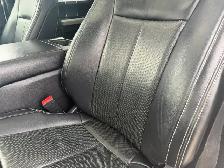 2019 Ford F-150 LARIAT 4X4 CREW FX4 PKG - LOADED LOCAL TRADE - Photo 10