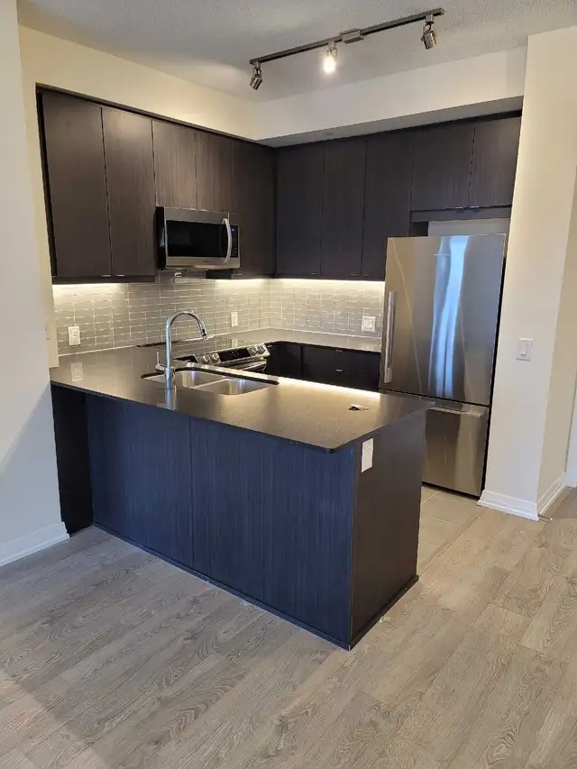 Large 2 1 Bedroom Condo | 2 Bath | Large Den | Near Kipling Stn