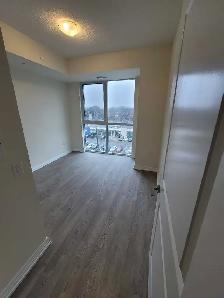 Large 2 1 Bedroom Condo | 2 Bath | Large Den | Near Kipling Stn - Photo 4