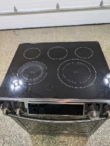 Samsung Electric Stove, Convection and Conventional modes - Photo 2