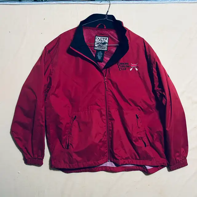 ONE LIKE NEW MENS CURLING JACKET