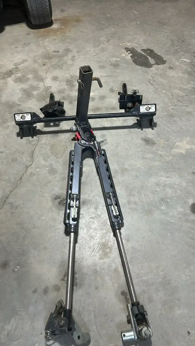 Road master All terrain tow hitch