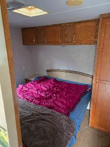 28 Ft Gulf Stream Kingsport Travel Trailer - Photo 10